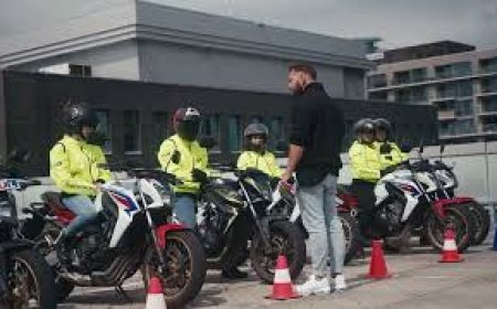 Leer de kernconcepten van Motorrijschool Delft