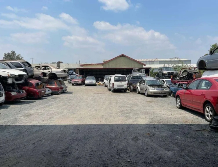 Metal Memories: What Smashed Cars Can Tell Us About Driving History