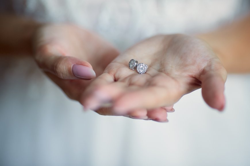 Lab Grown Diamond Rings That Make Your Special Moments Shine Brighter